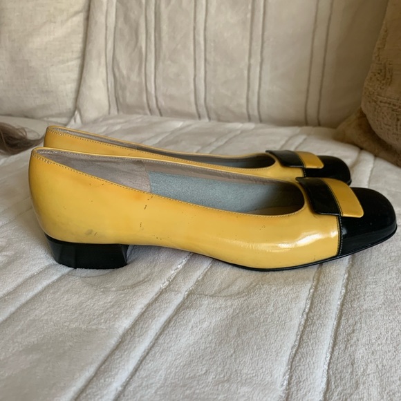 Salvatore Ferragamo flats - Picture 3 of 7